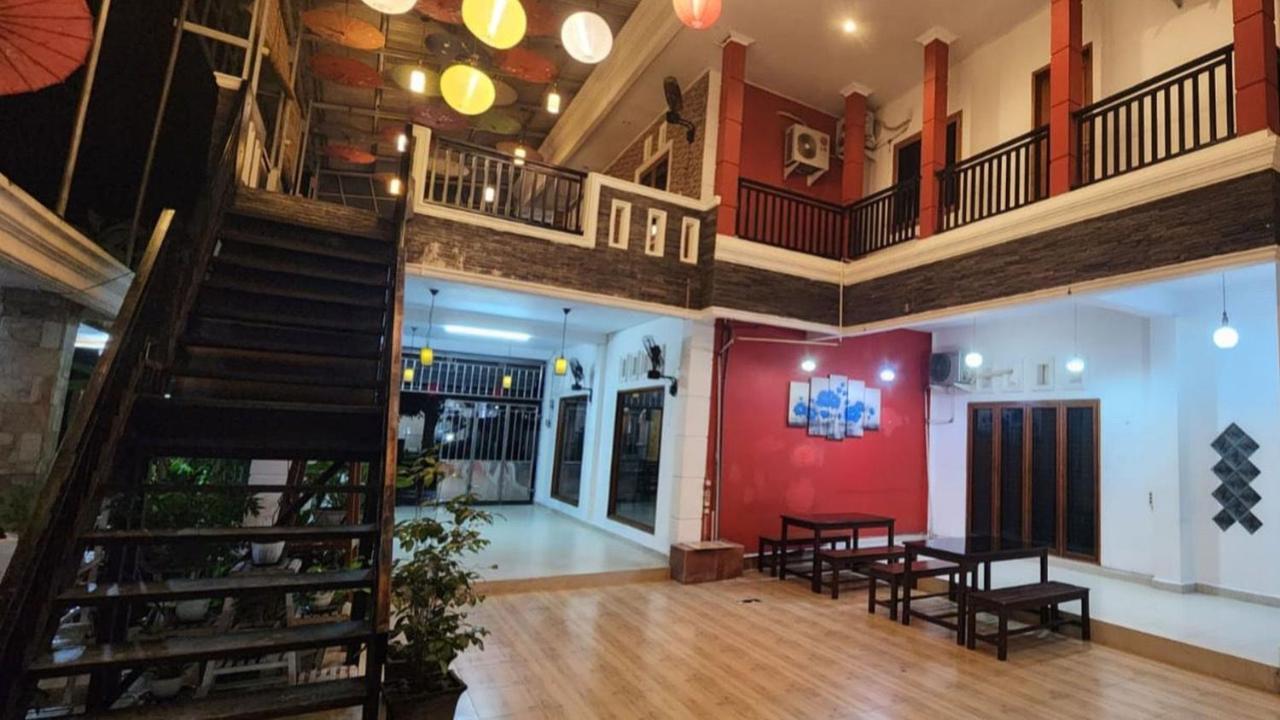 Permata Homestay Kotamobagu Mitra Reddoorz Exterior foto